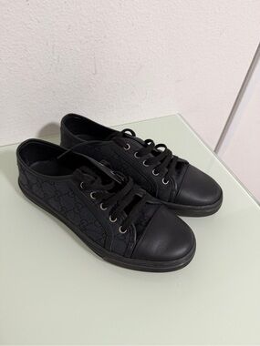 Gucci Black GG Monogram Low-Top Sneakers
